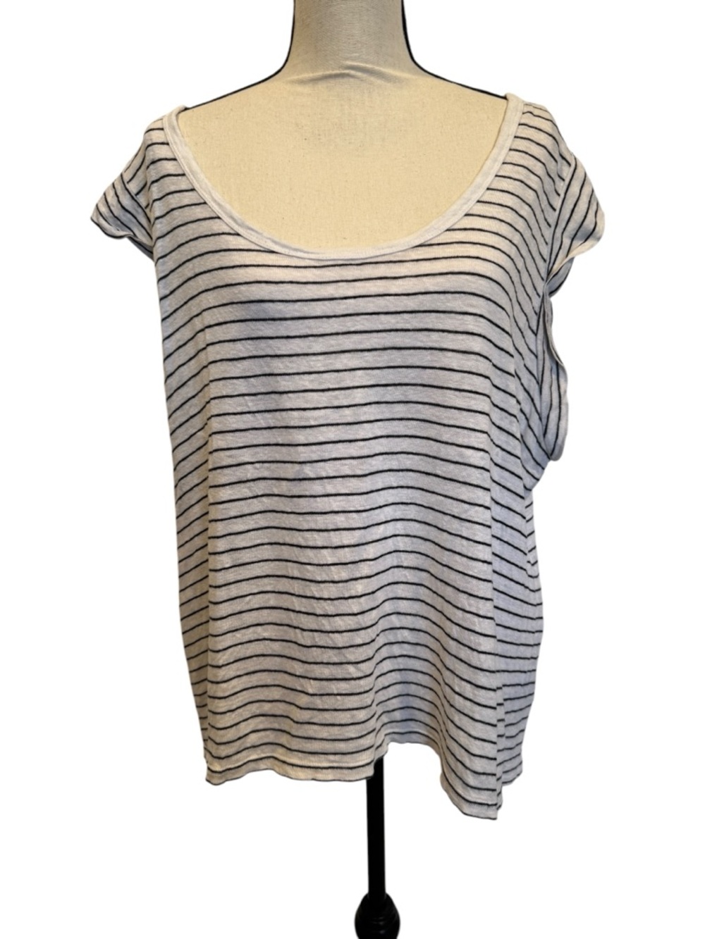 Banana Republic Linen Black and White Striped Short Sleeve Scoop Neck Tee XXL